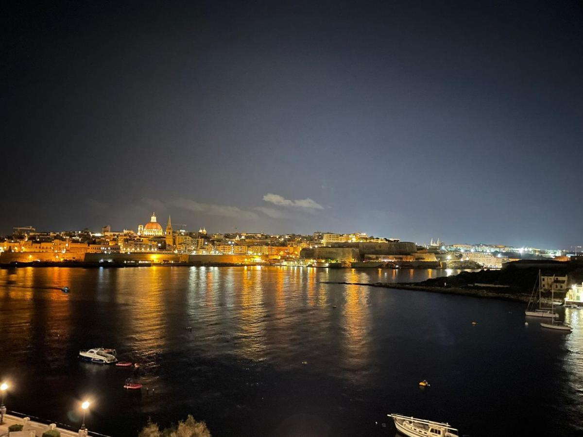 Sliema Seaview & Seafront- Apt 9, 49 Tigne Point Mansions Exterior photo