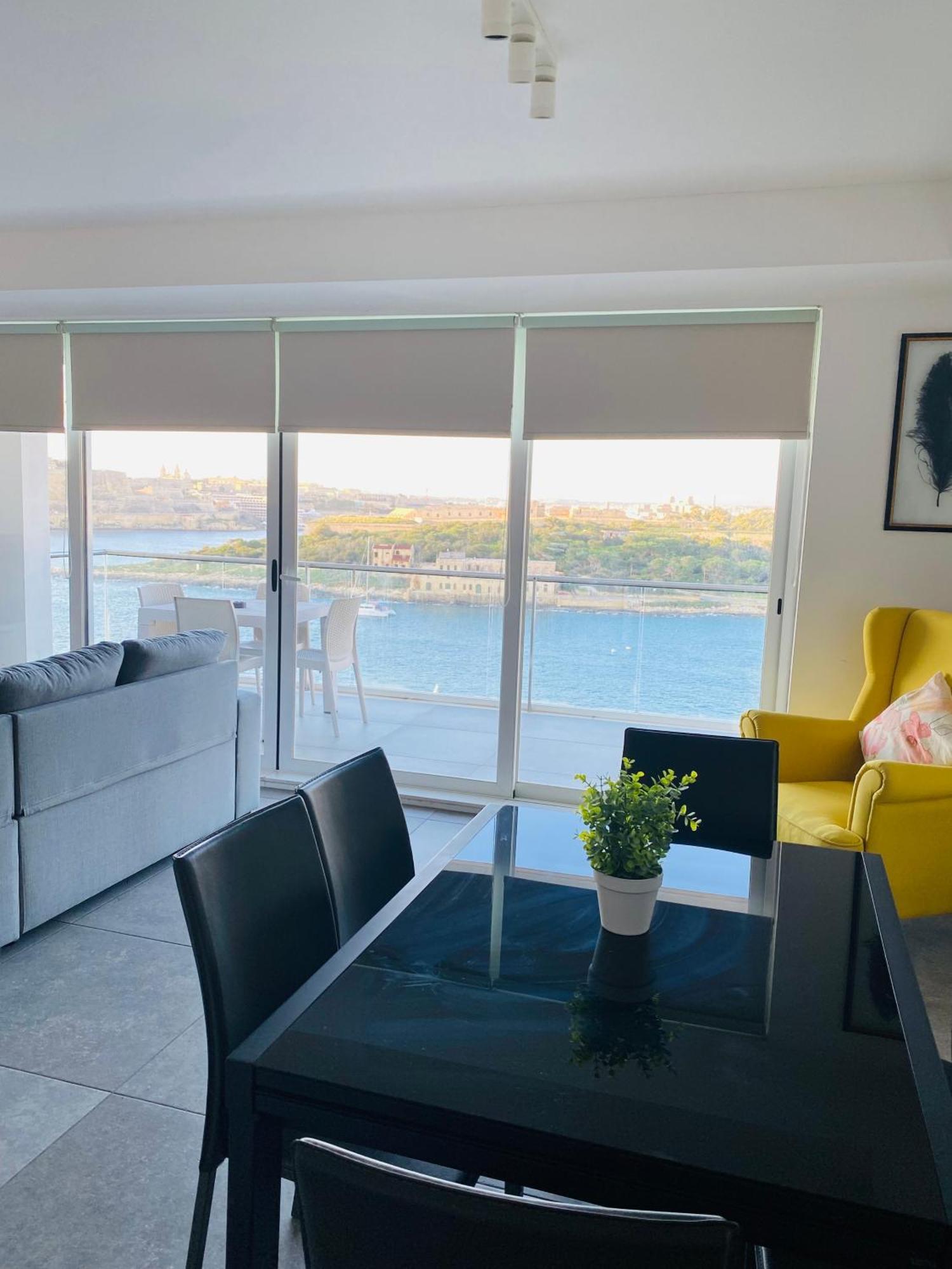Sliema Seaview & Seafront- Apt 9, 49 Tigne Point Mansions Exterior photo